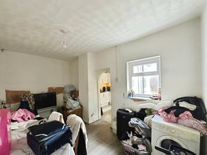 Photo 6- click for photo gallery